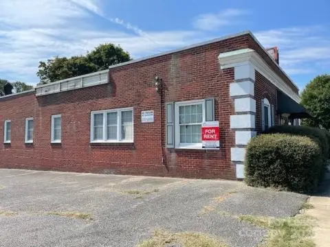 Commercial Property Near FUSE District