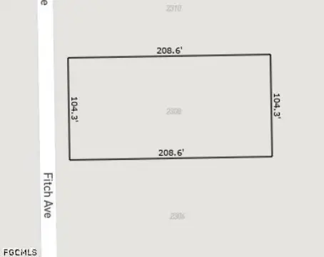 Residential Land in Alva, Florida