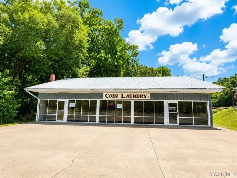 Retail Space with Laundromat Use
