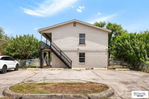 Two-Story Quadplex