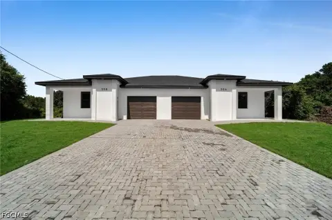 New Duplex in Lehigh Acres