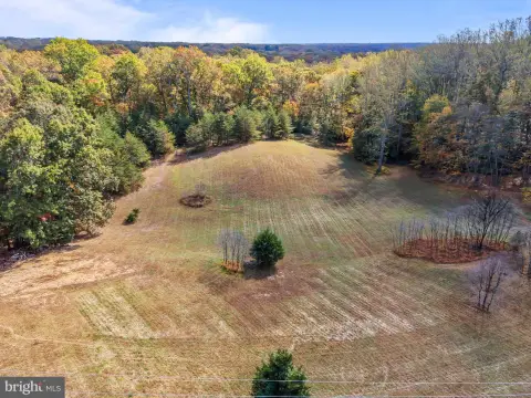 Five-Acre Land Parcel in Clifton