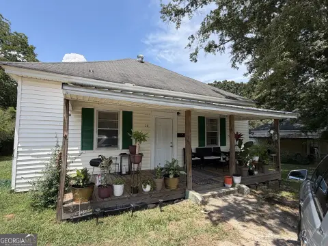 Tenant-Occupied 3BR Residential Home