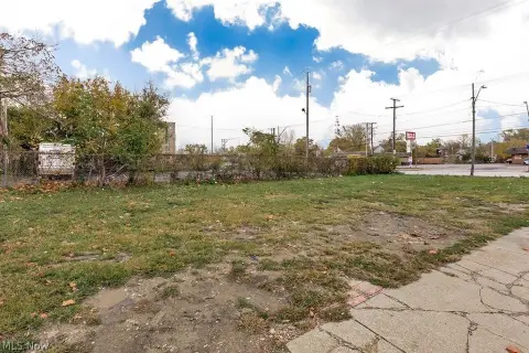 Corner Commercial Land