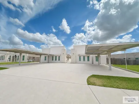 Modern Fourplex in Gated Community