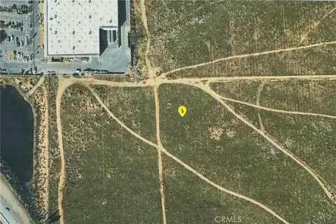 Commercial Land Near Freeway