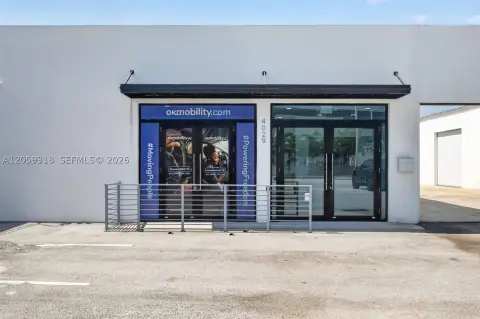 Industrial Flex Space with Office Build-Out