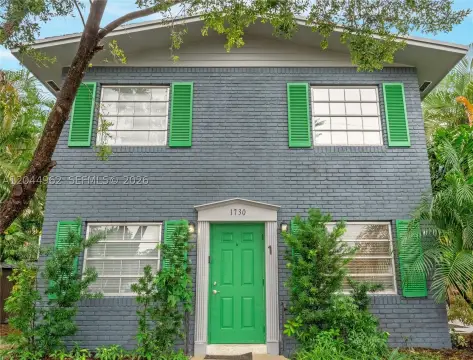 Turnkey Five-Unit Multifamily Building