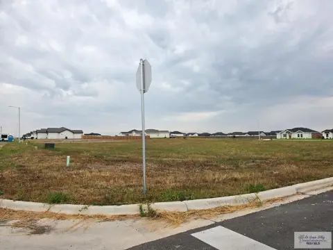 Corner Residential Lot in Subdivision