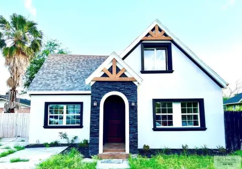 Residential Income Triplex Opportunity