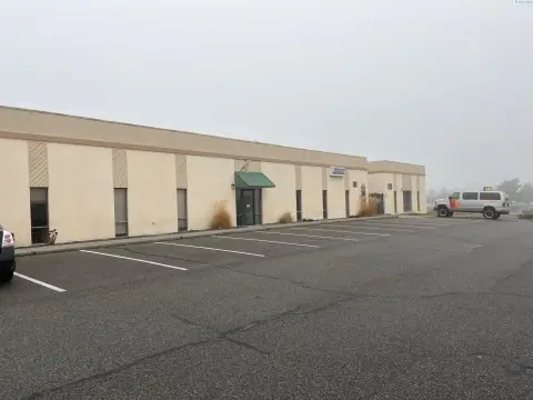 Kennewick Office For Sale