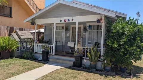 Duplex with Private Patio