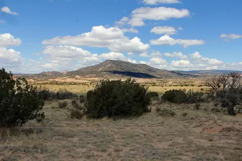 Abiquiu Homesite with Expansive Views