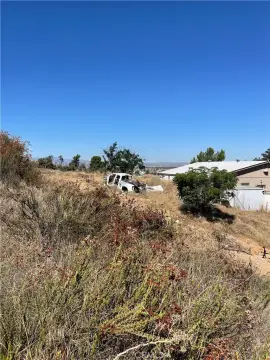 Land in Homeland, California