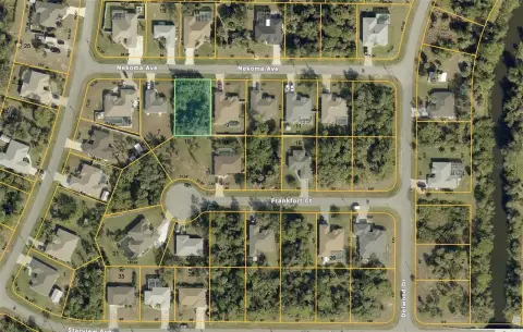 Residential Lot in North Port