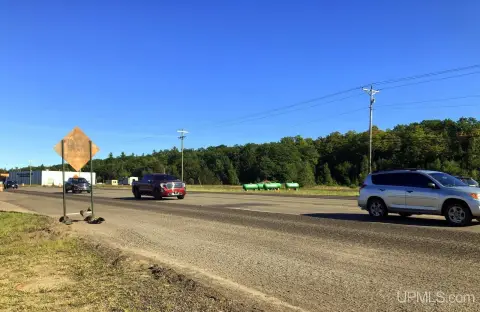 Prime Commercial Land in Negaunee