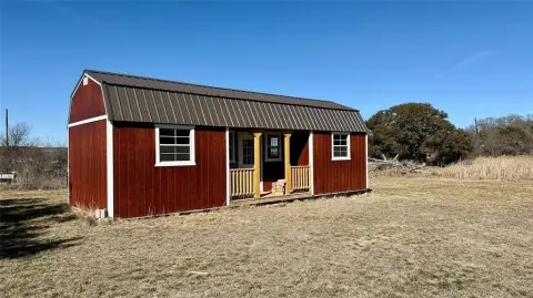 Land with Charming Getaway Potential