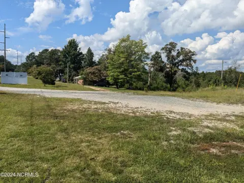 Commercial Land with Dual Frontage