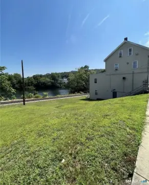Waterfront Commercial Land Site