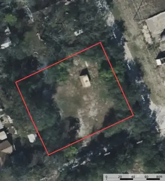 Vacant Corner Lot in Clifton