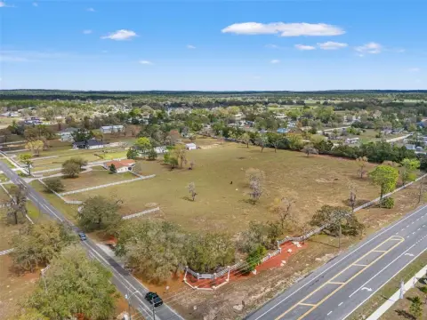 Oversized Homesite in Oakwood Estates
