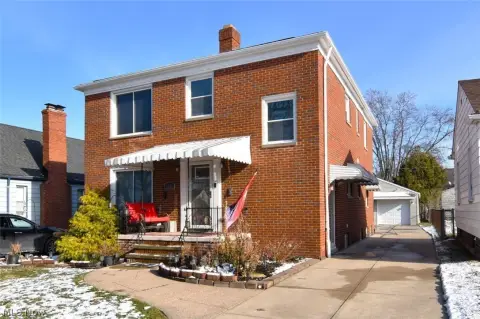 Updated Cleveland Multi-Family Residence