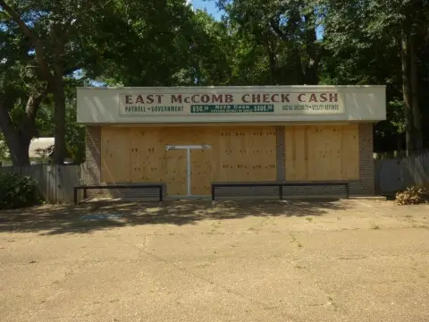 Retail Building in McComb, MS