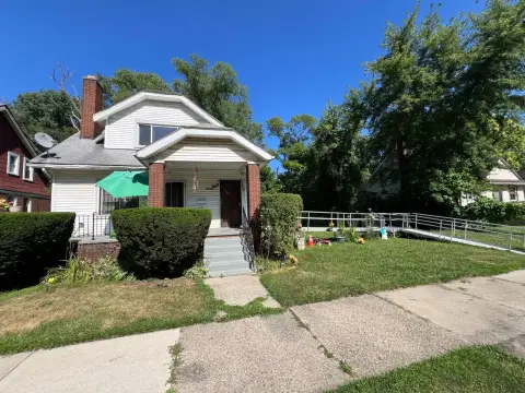 Duplex with Private Entrances