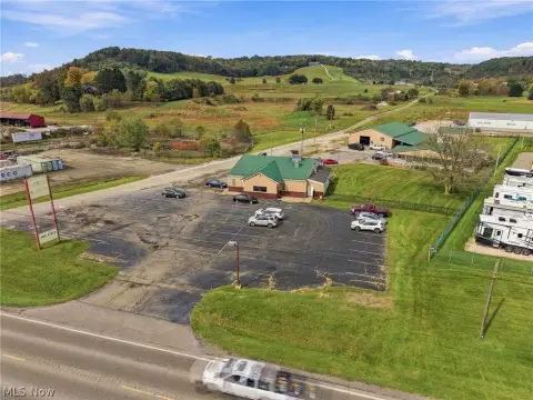 Mixed-Use Property with Restaurant