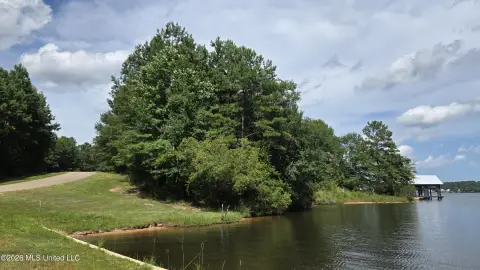 Waterfront Land Lot with Lake Frontage
