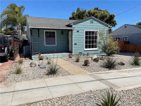 Remodeled Duplex with ADU Potential