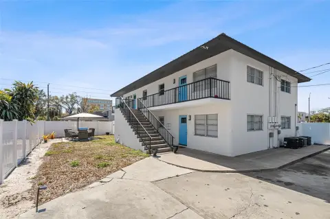 Sarasota Quadruplex Near Downtown