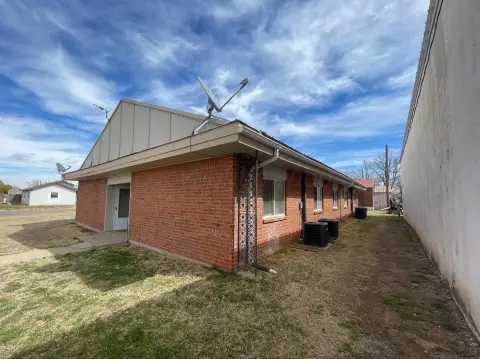 Groom, TX Fourplex Opportunity