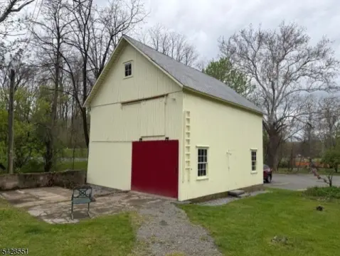 Lafayette Twp. Commercial Barn Rental