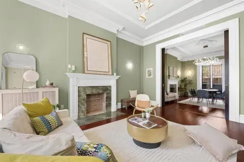 Brownstone Triplex With Garage