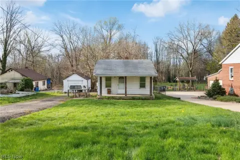 Two Homes on Wooded Lot