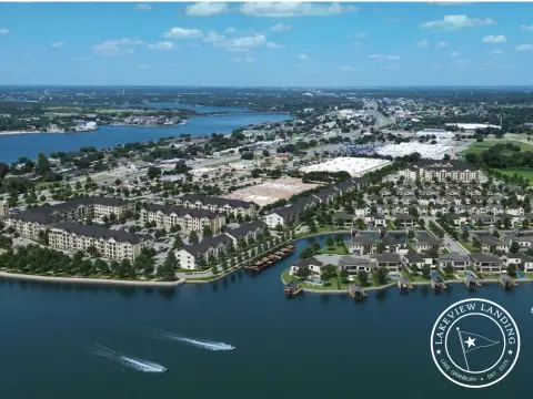 Waterfront Homesite in Lake Community