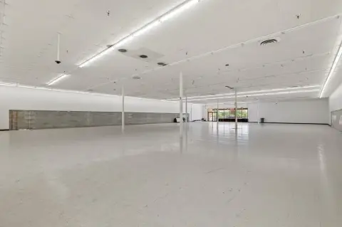 Warehouse Suite with Loading Dock