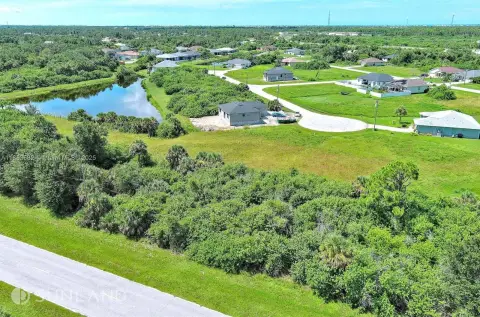 Residential Lot in Rotonda West