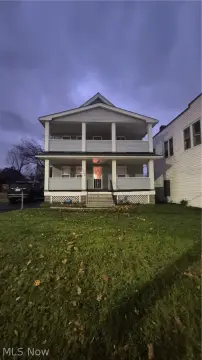 Large Duplex in Cleveland, OH
