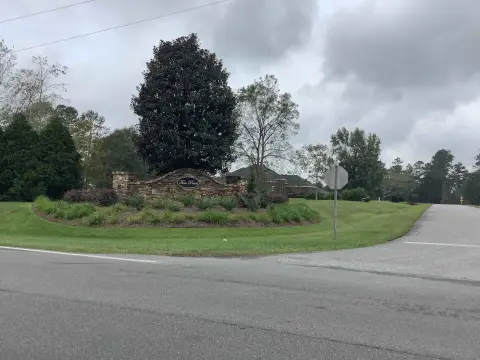 Residential Land in Twin Ponds