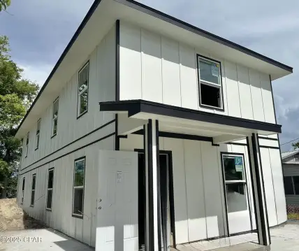 Income-Producing Duplex Near Tyndall AFB