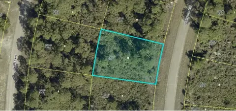 Oversized Lot in Fort Myers