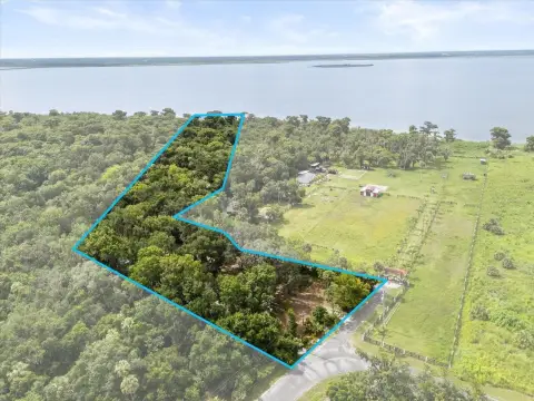 Waterfront Land on Lake Jesup