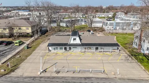 Mixed-Use Building with Separate Entrances