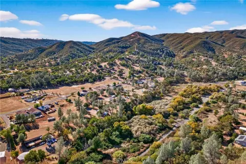 Buildable Lot Near Spring Valley