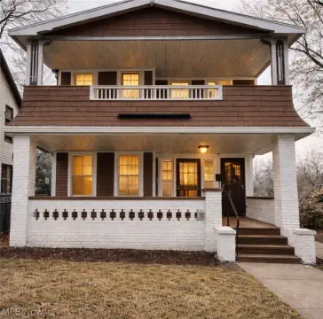 Updated Duplex Generating Rental Income