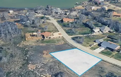 Runaway Bay Unimproved Land Opportunity