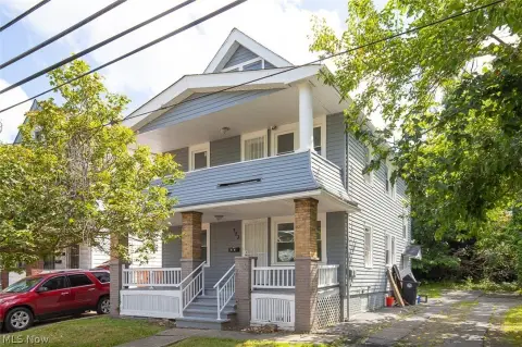 Renovated Duplex with Porches