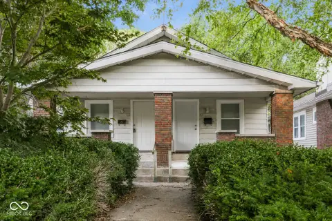 Renovated Duplex with Two Units